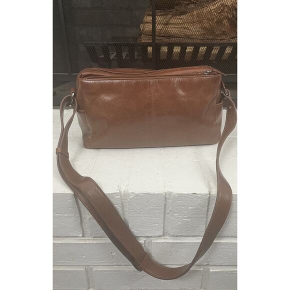 Aurielle Women’s Crossbody Purse Bag Brown Handbag with a‎ shoulder strap. - Picture 1 of 8